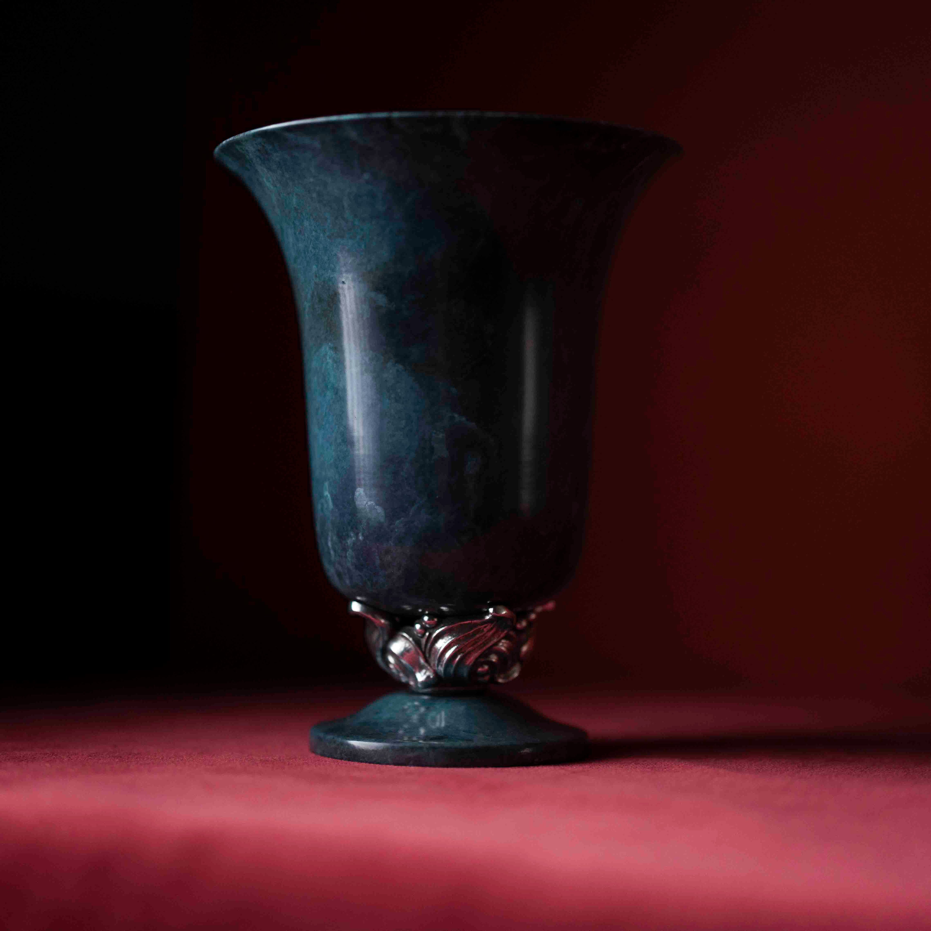 Estate Vase 003